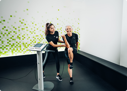 two-women-training